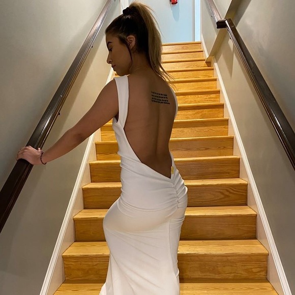 Amy Taylor Collection - Somerfield Dress - Picture 1 of 6